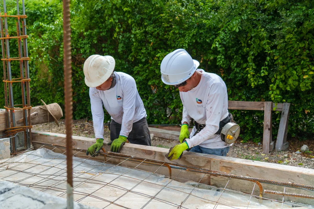 Ballagas Construction crew setting formwork at the Kaēlo Residence